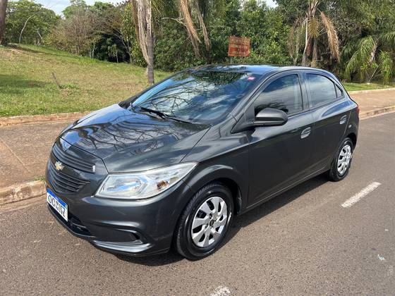 CHEVROLET ONIX 1.0 MPFI JOY 8V FLEX 4P MANUAL CHEVROLET ONIX 1.0 MPFI JOY 8V FLEX 4P MANUAL